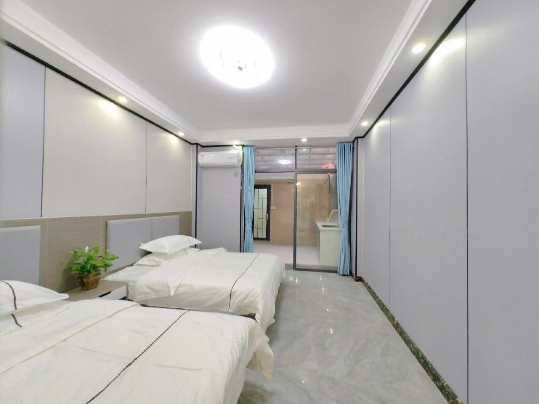 Oyo Baihe Hostel (Zhongshan Xiaolan)