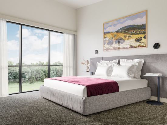 Balgownie Estate Yarra Valley - Tap to explore photos