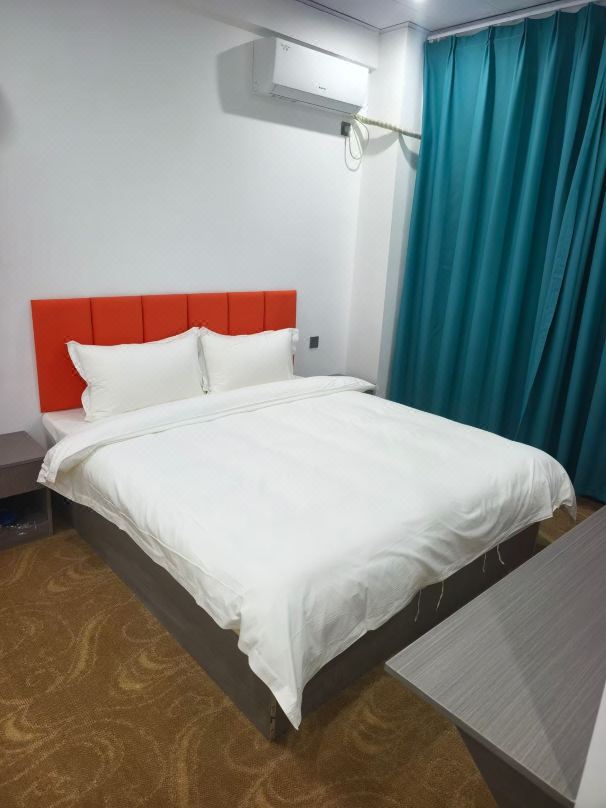 Yichu Hotel (Xuancheng Community)