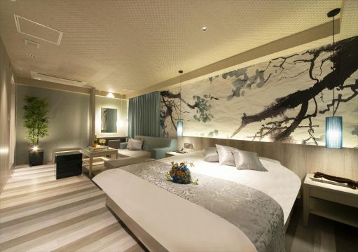 Hotel Tiger & Dragon  (Adults Only)