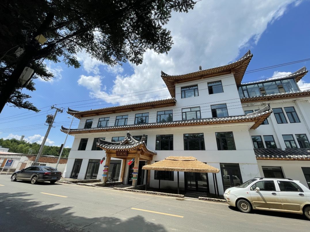 Lihuachuan Grand Hotel
