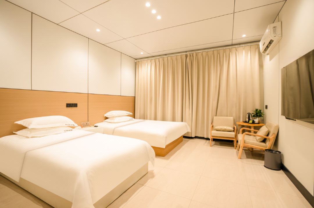 Fujun Hotel