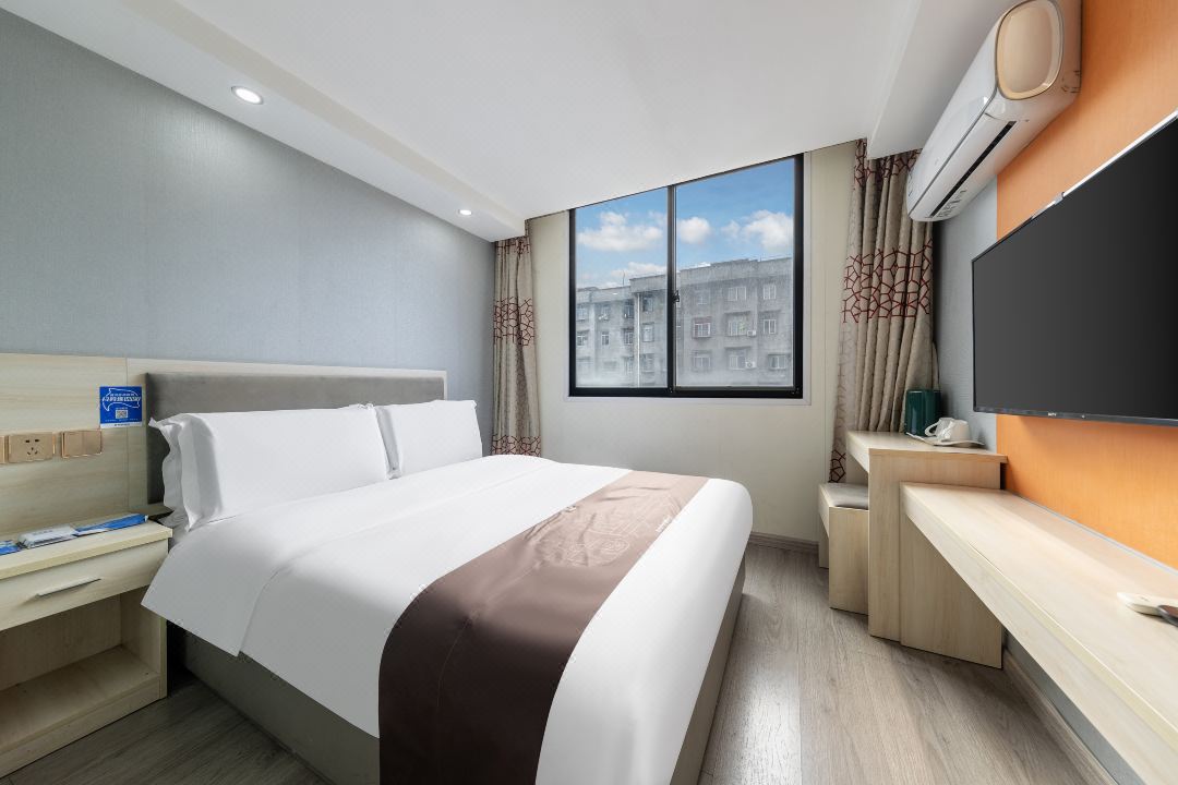 Edson Hotel