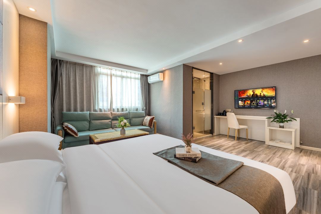 Hanya Boutique Hotel (Shenzhen Bao'an Airport Guxu Metro Station)
