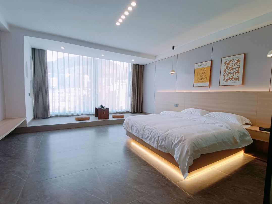 Luanchuan Huaming Shifang Homestay