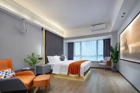 Lixuan Hotel (Changsha Longhu Furong Tianjie Agricultural University)