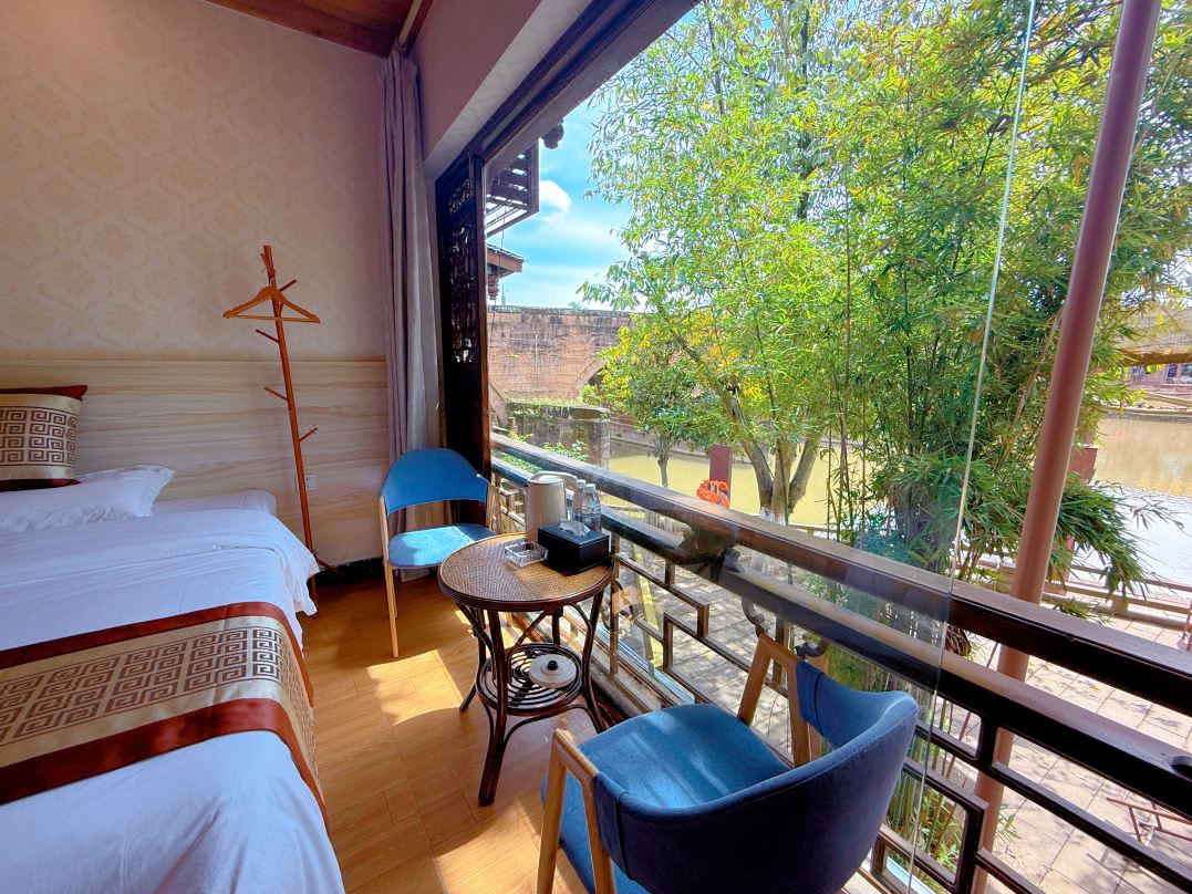 Pingle Ancient Town Laoqiao Home Boutique Inn