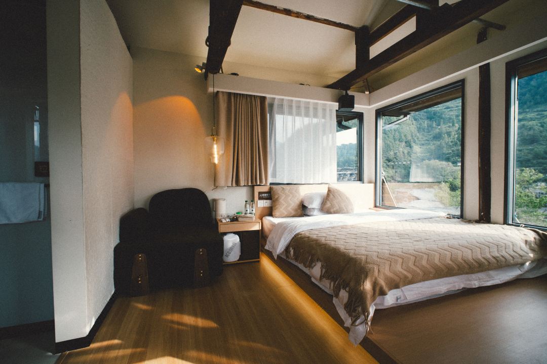 Youran Tingshang Homestay (Xijiang Qianhu Miao Village Dongyin Viewing Pavilion)
