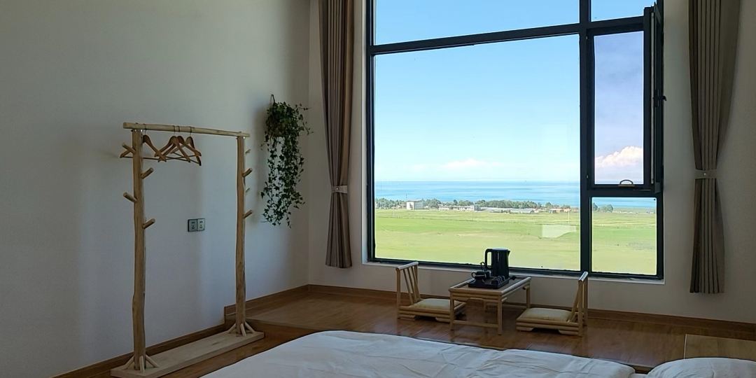 青海湖山水见民宿