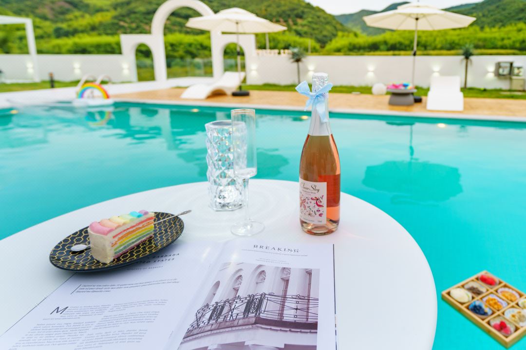 Mogan Shanyu Shiguang Light Luxury Holiday Homestay