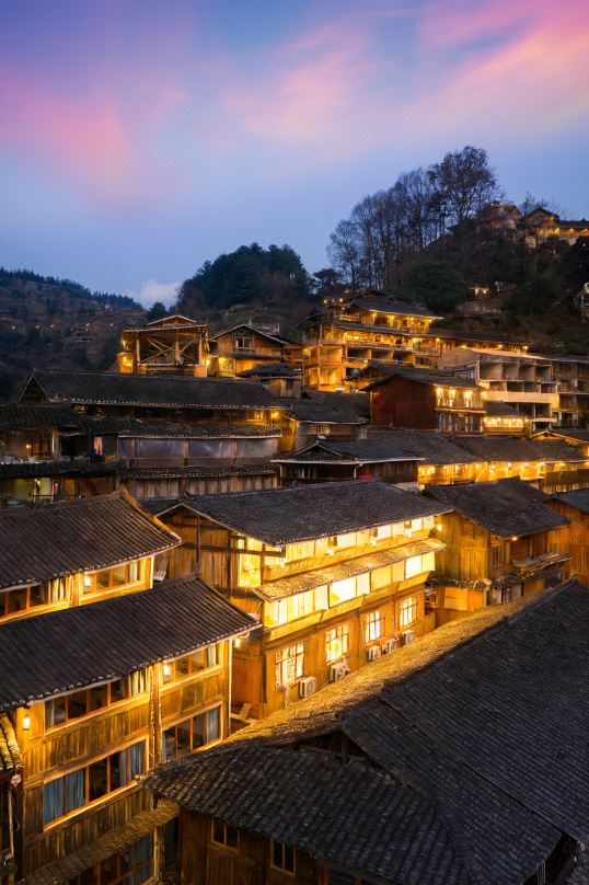 Xijiang Qianhu Miaozhai Yanqi Homestay (Luxury Showgrounds)