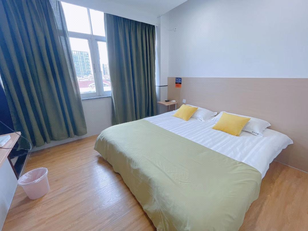Jinhong Hotel