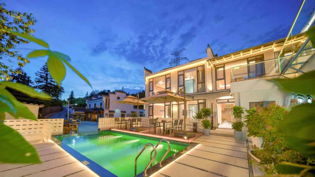 Jiuhuashan Shangquanlinshe Homestay (Roushen Baodian)