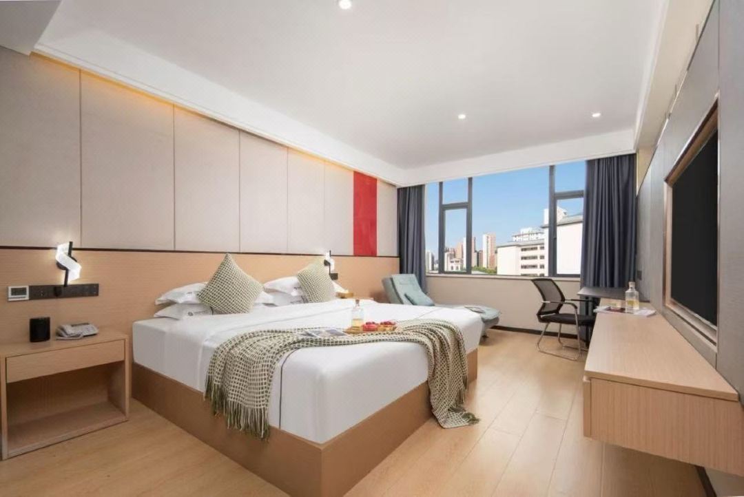 Hubin Jingyue Hotel