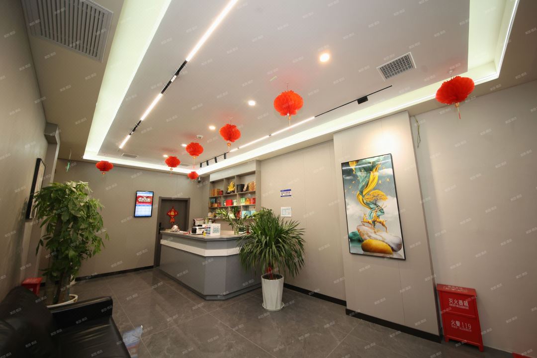 Langzhong Green Oasis Hotel