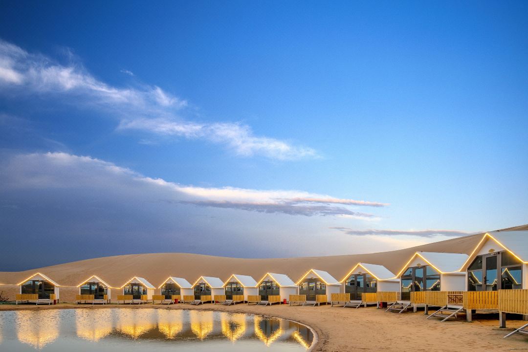 Tour Mobei International Campground