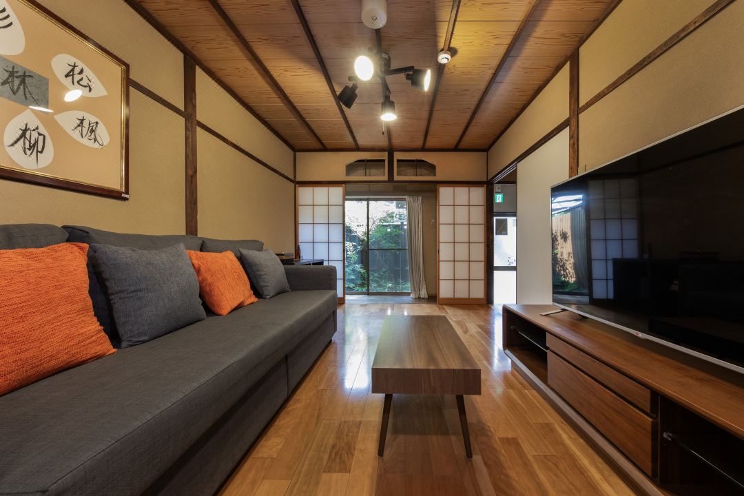 Shiki Homes Aki