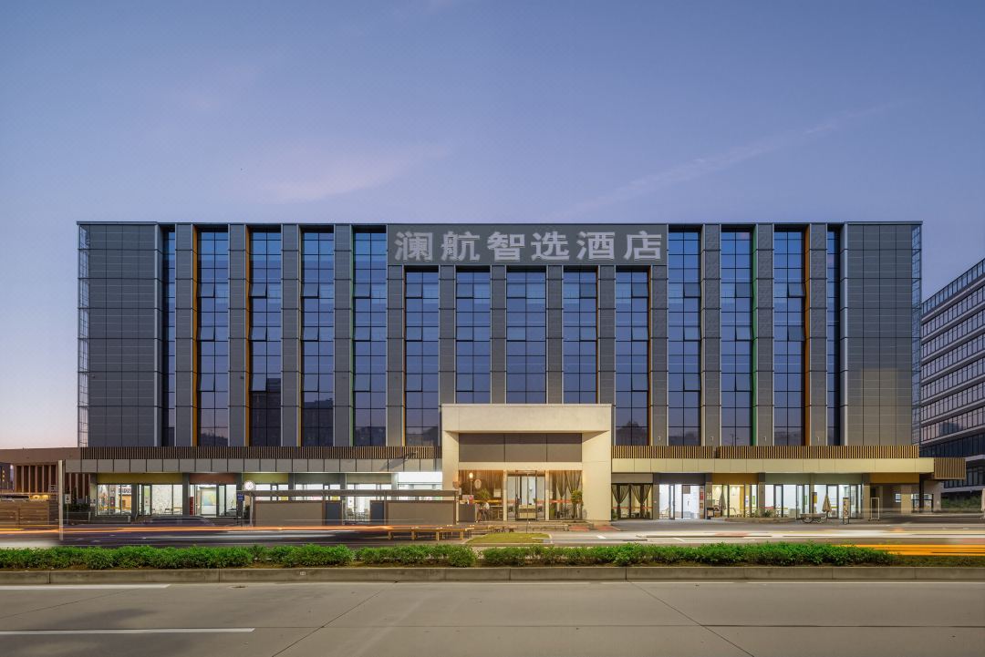 Lanhang Boutique Hotel (Shenzhen Baoan International Airport Gushu Subway Station)