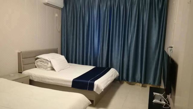 Xingfu Hotel (Shilong Line)