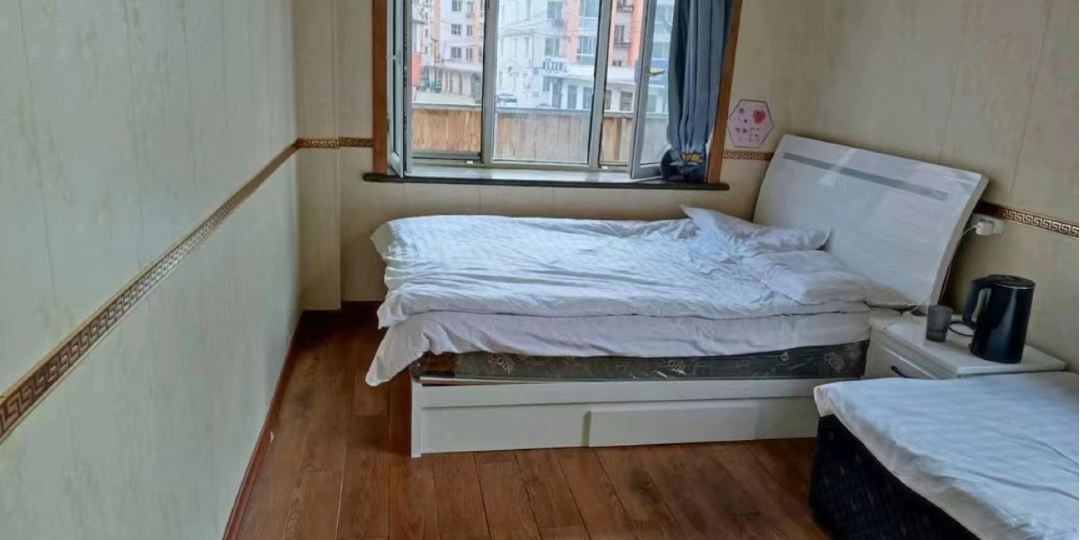 嘉荫锦盛旅馆