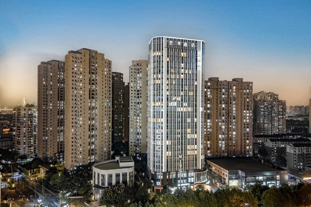 JI Hotel (Wuhan Xinrong Paradise Walk Houhu Avenue)
