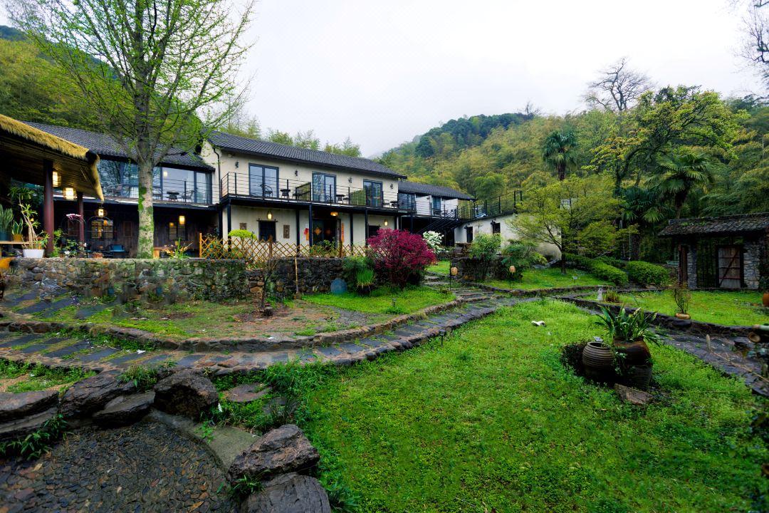 Floral Hotel ·Anji Cishanzhong Hotel
