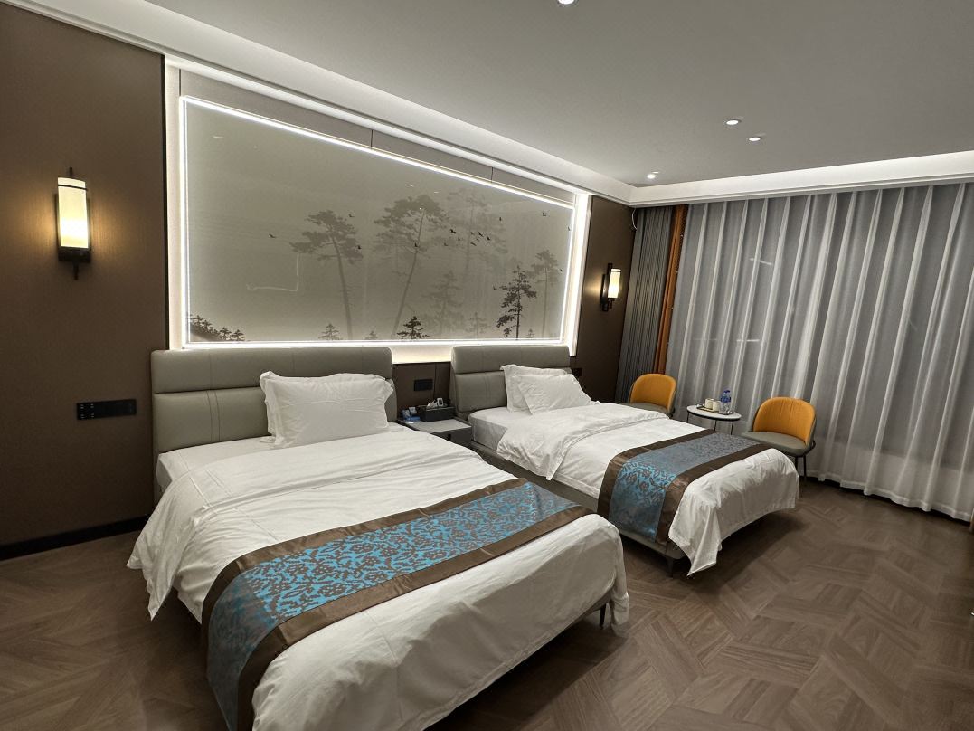 Xuanwei Jingyue Hotel