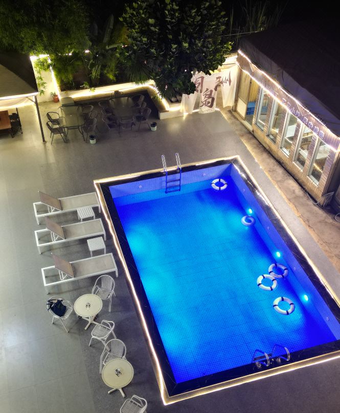 YOMO French Light Suites Weizhou Island
