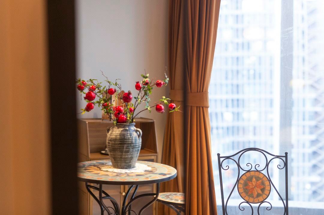 Yunxi Yasu. Designer Cinema Homestay