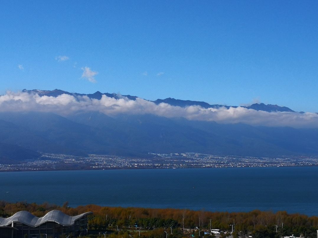 Liangcheng · Seaview Vacation Homestay (Erhai Legend Store)