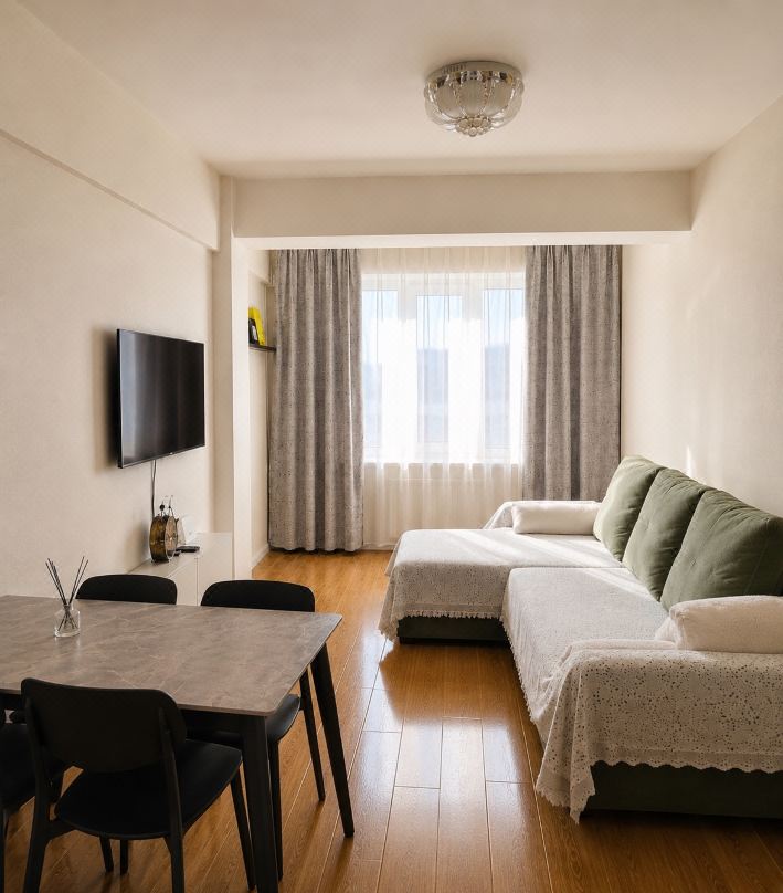 Warm & Cozy Stay in the City Center
