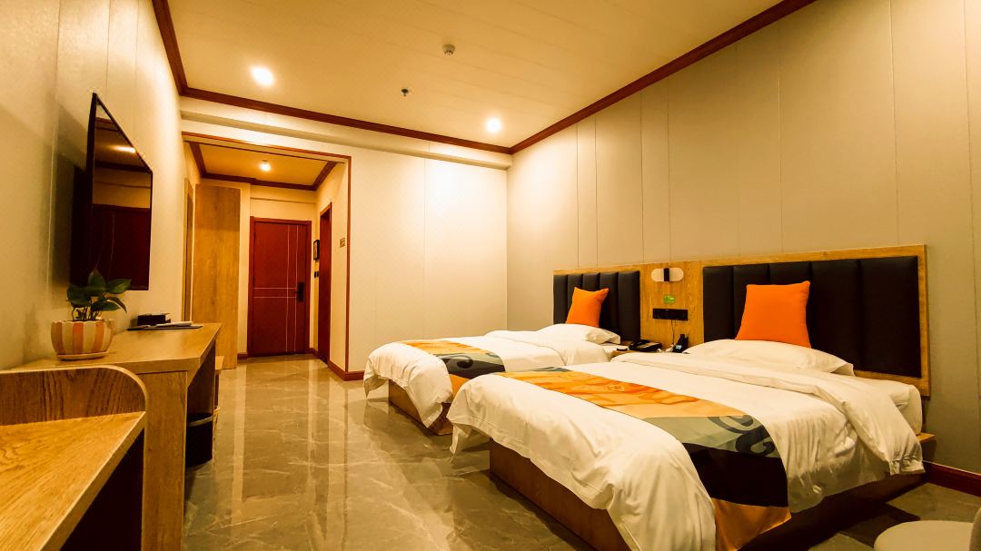 Shell Hotel (Fangchenggang High-speed Railway North Station Store)