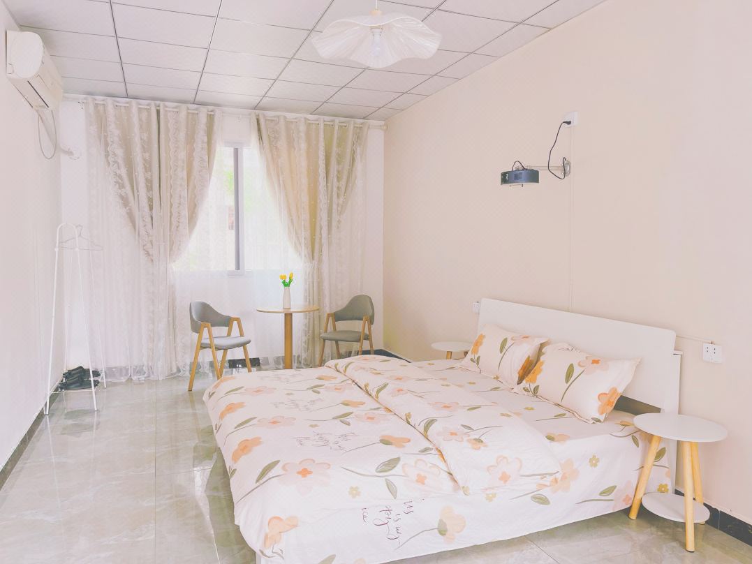 Meishan Snail Youth Hostel