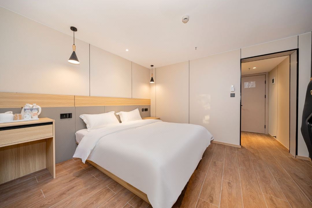 JiTing Esports Hotel
