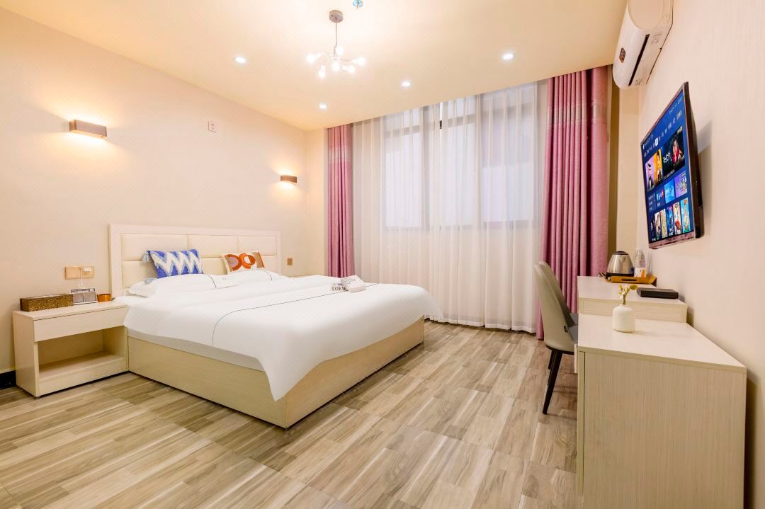 Xingyi Smile Audio-Visual Gaming Smile Hotel