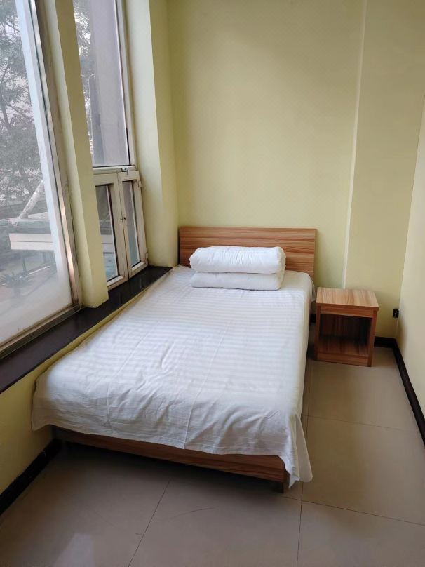 Yuanzhongxin Apartment (Taiyuan Railway Station)