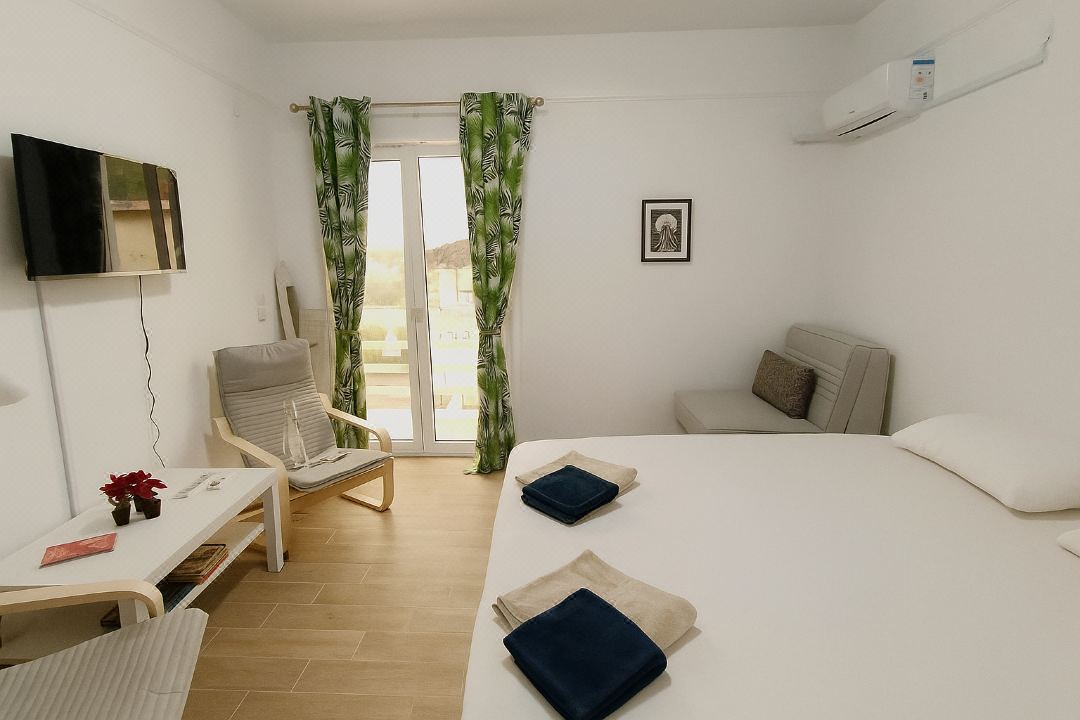 Karavaki apartments