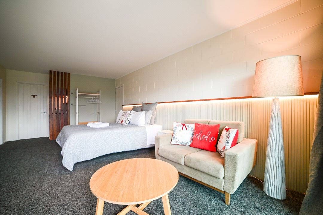 Lake Vista - Perfect 1BR Retreat for Two