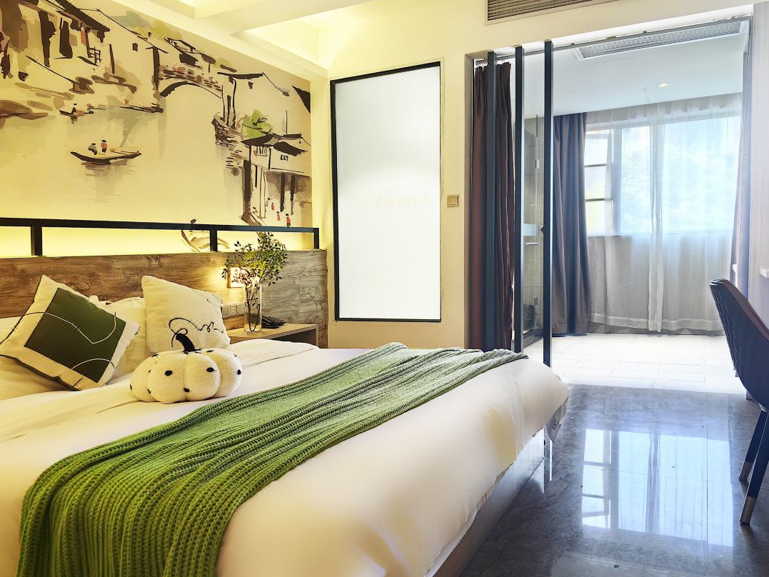 Amanda Hotel