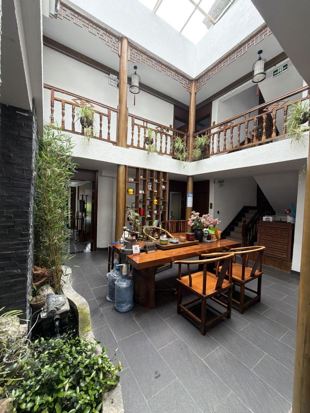 Mountain Yuxiaoyuan River View Homestay