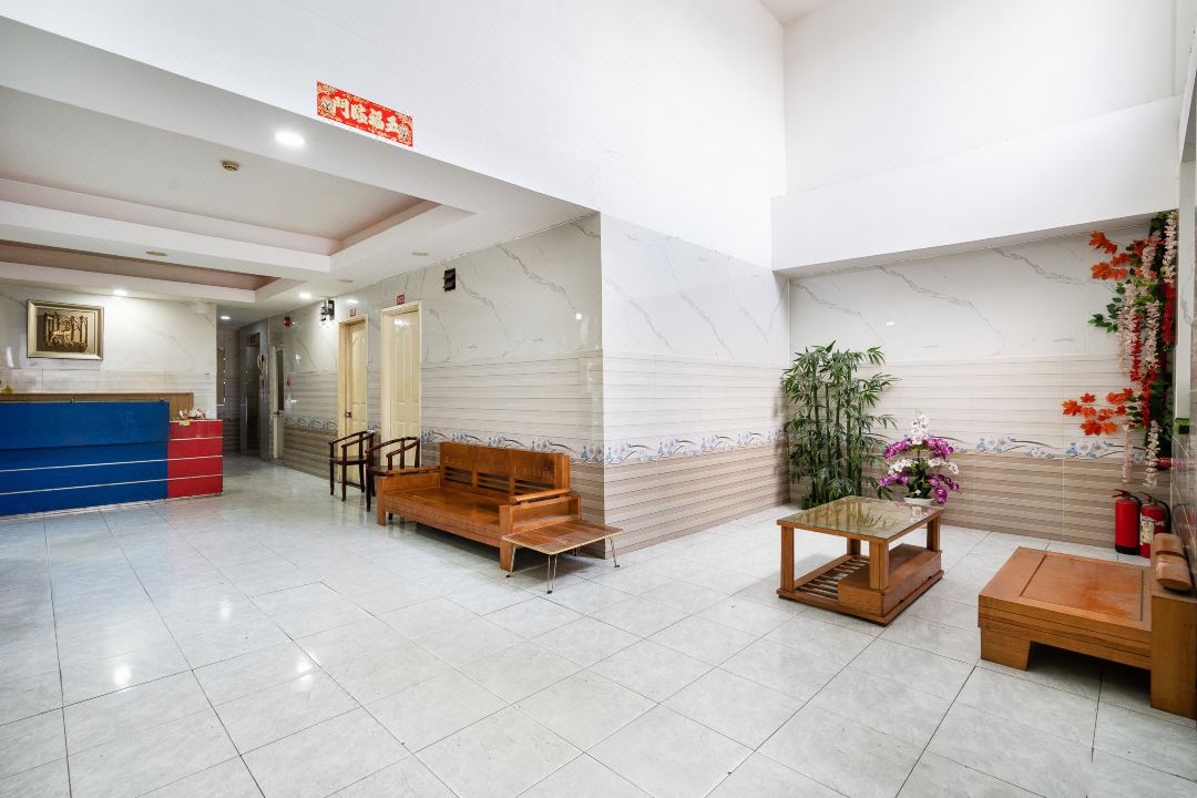 Collection O District 12 - Mau Tim Hotel