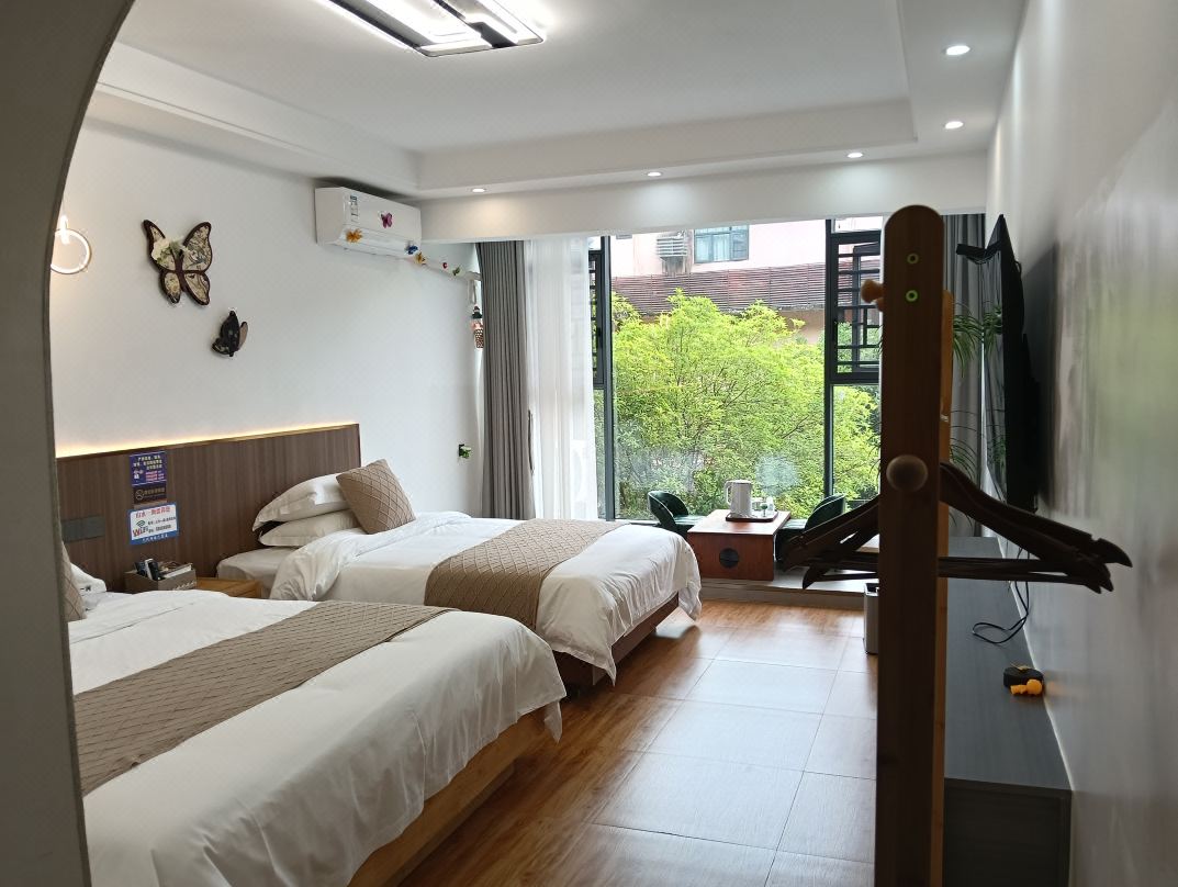 Fanrun Anju Homestay (Mount Fanjing Scenic Area East Gate)