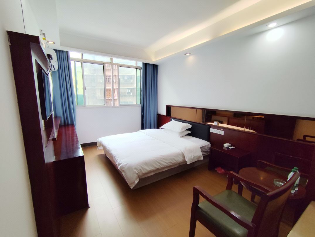 Dongxin Hotel