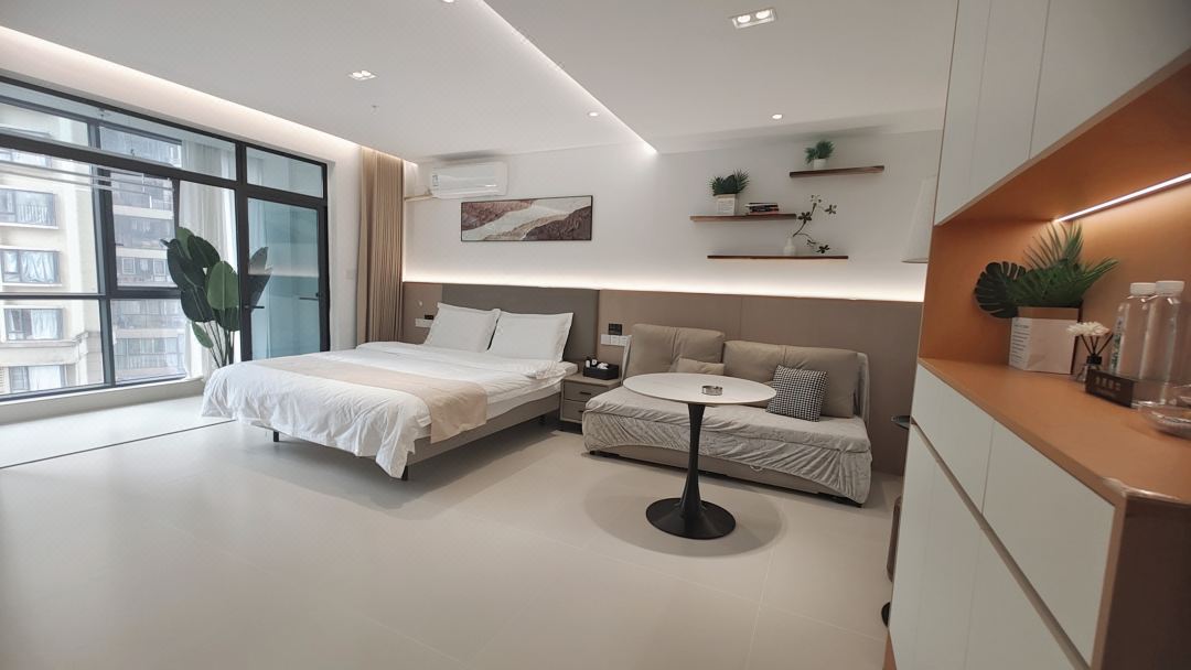 Shuqi Smart Homestay (Guiyang Olympic Sports Center Xingzhu Road Subway Station)