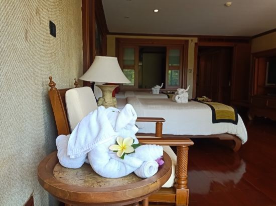 Andaman Princess Resort & Spa - Tap to explore photos