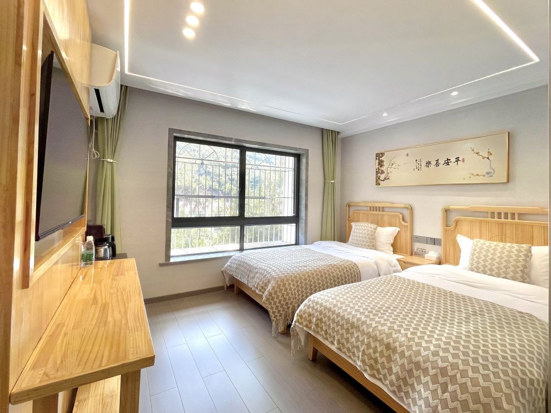 Putuo Mountain Yingli Chinese Inn