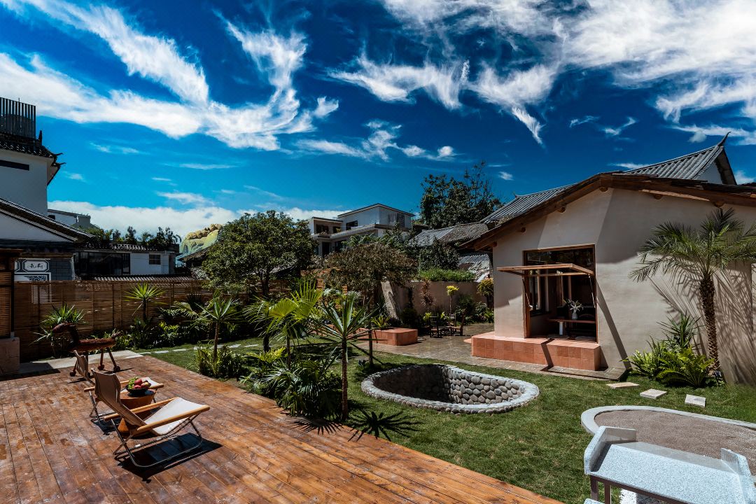 Liu · Seaview Resort Courtyard (Erhai Ecological Corridor Store)