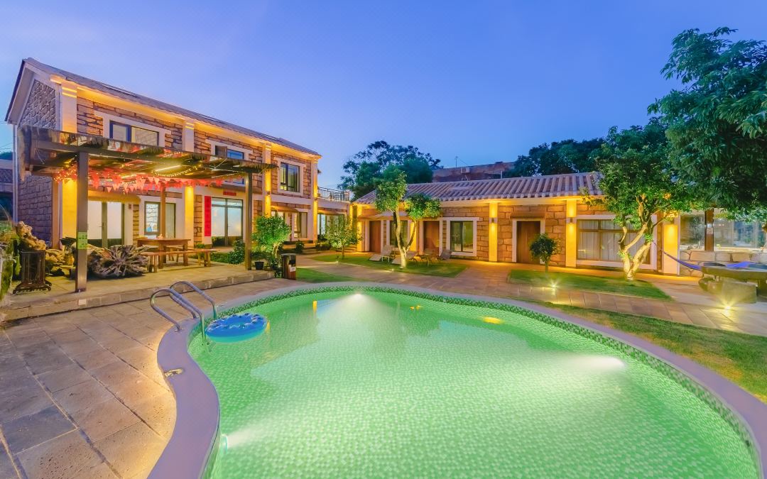 Weizhou Island Stone Yuanshe Coral Stone Homestay