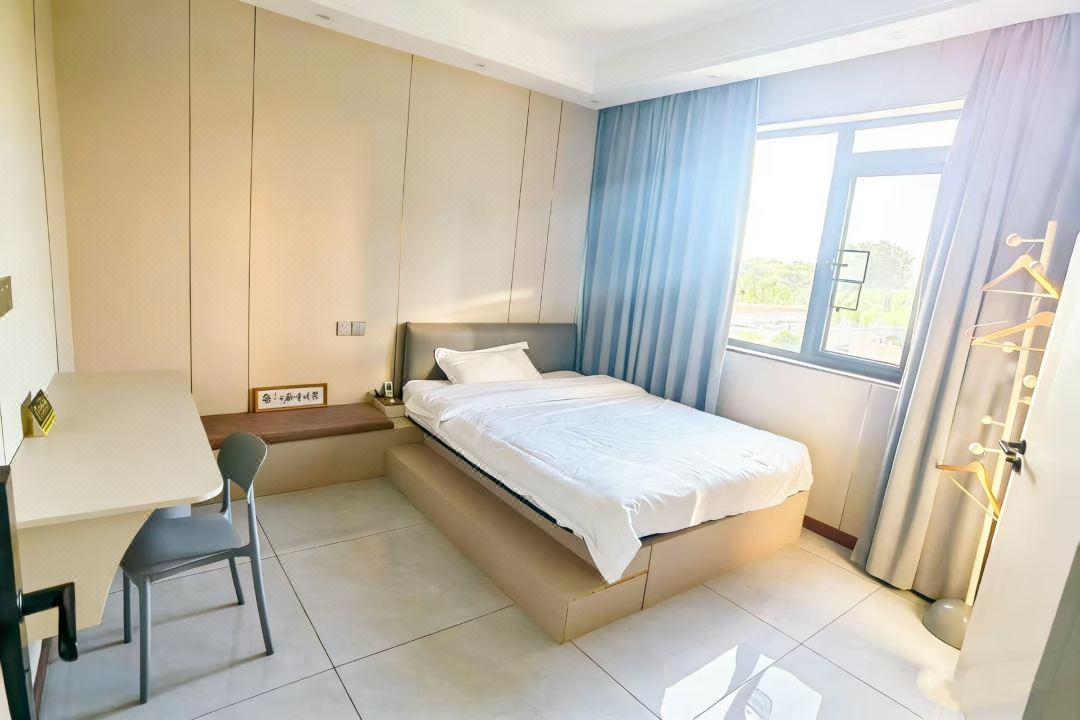 Nanjing Xiaozhen Shiguang Hotel