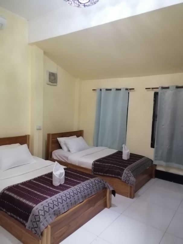 Meet Sunset Hostel Luang Prabang